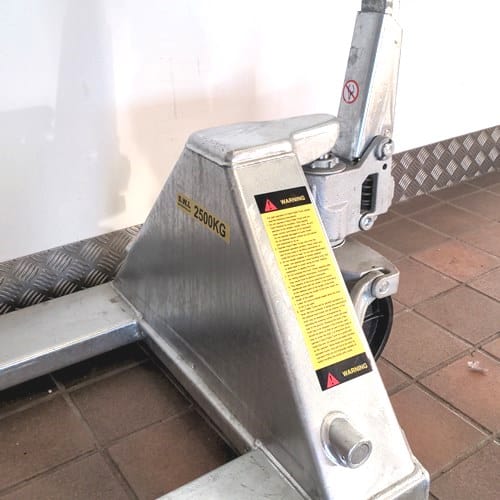 Pallet Truck Warning Instruction Sticker Set 2500kg – PalletTruckParts